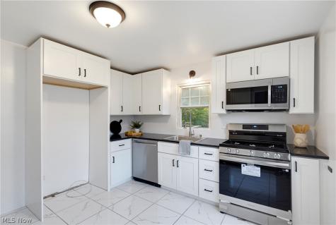 89 Marion Avenue SE Massillon OH 44646