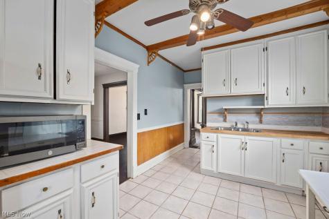 245 George Street Elyria OH 44035