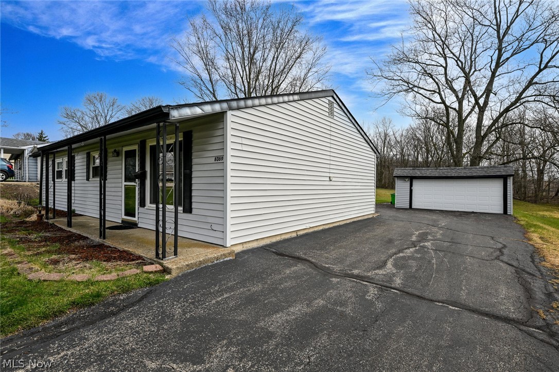 6369 Eldridge Boulevard Bedford Heights OH 44146