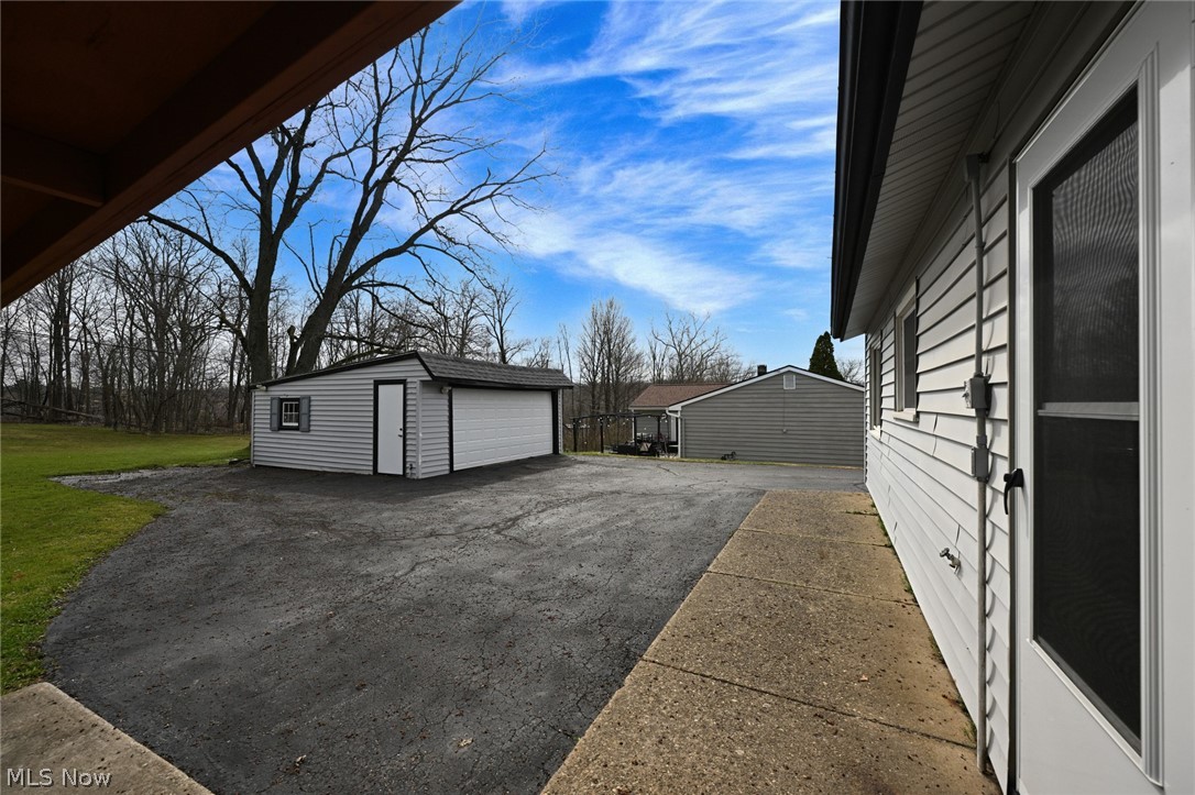 6369 Eldridge Boulevard Bedford Heights OH 44146