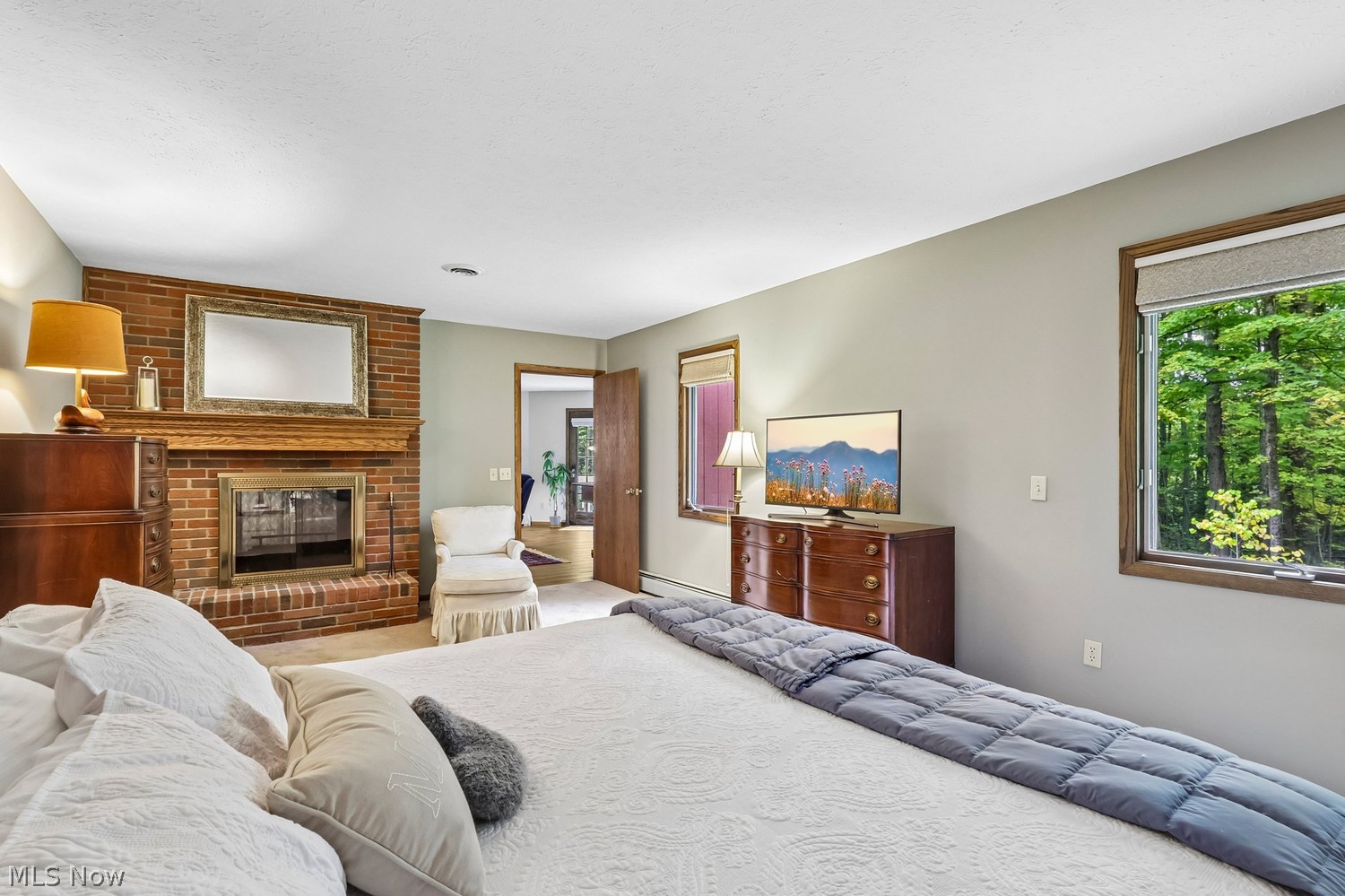 18876 Rivers Edge Drive W Chagrin Falls OH 44023