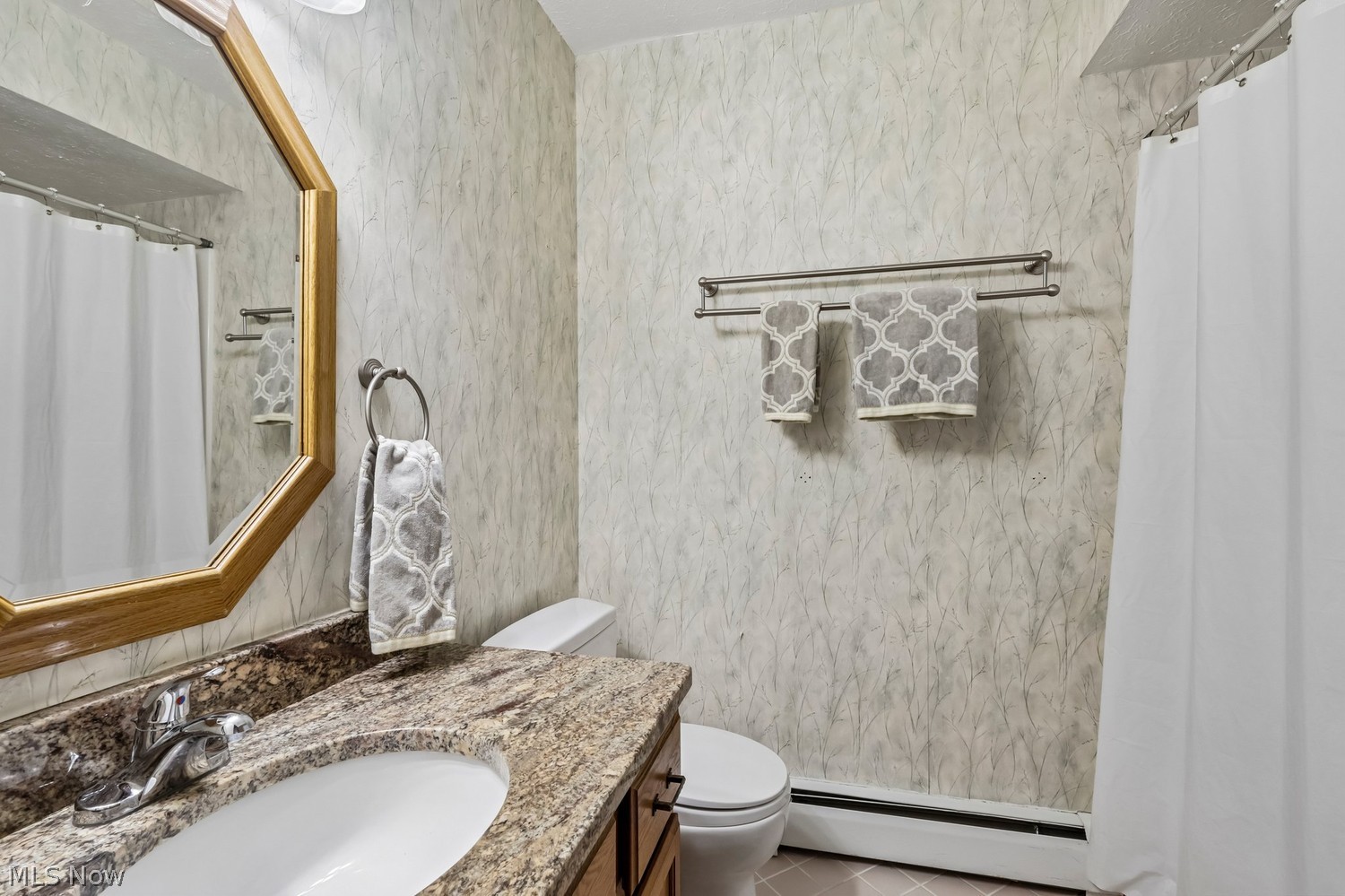 18876 Rivers Edge Drive W Chagrin Falls OH 44023