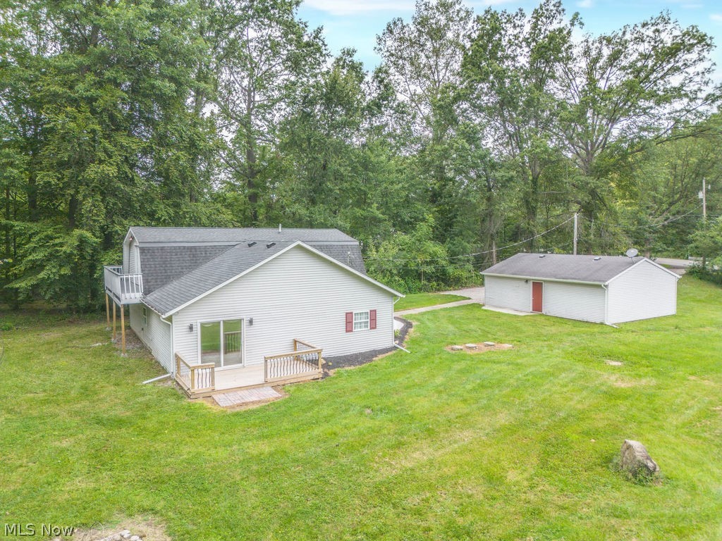 6429 Russia Road South Amherst OH 44001