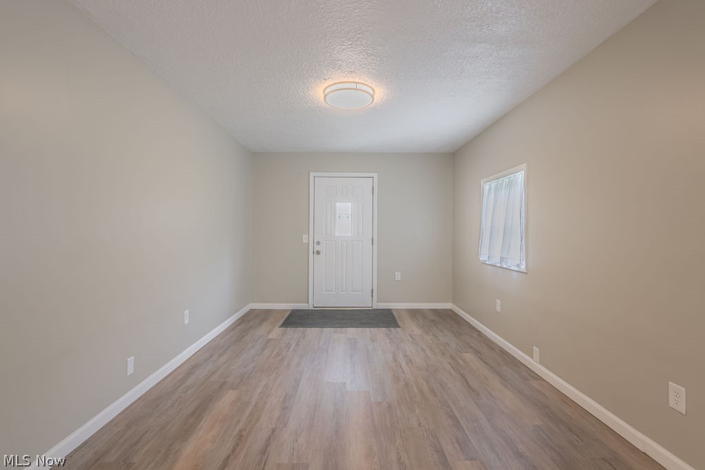 6429 Russia Road South Amherst OH 44001
