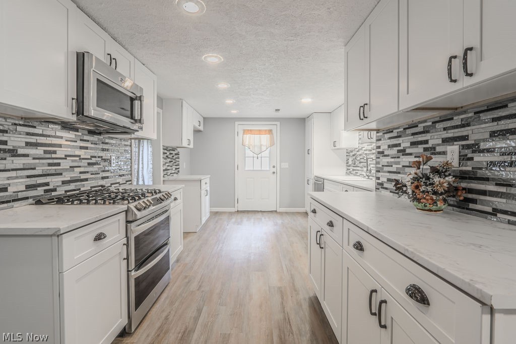 6429 Russia Road South Amherst OH 44001