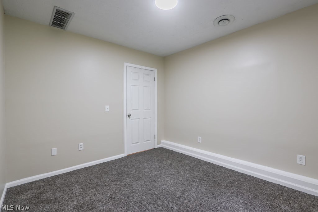 6429 Russia Road South Amherst OH 44001