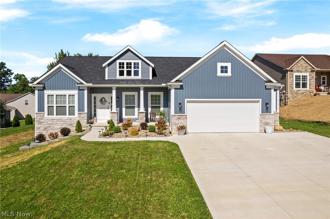 2487 Ledgestone Drive NW Uniontown OH 44685