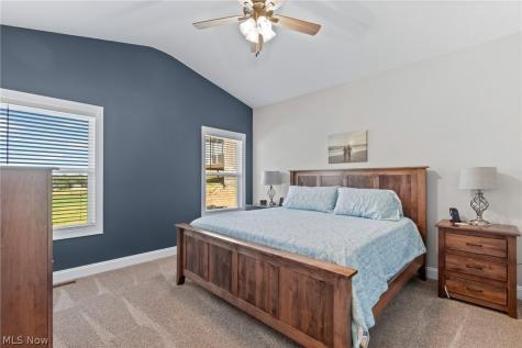 2487 Ledgestone Drive NW Uniontown OH 44685