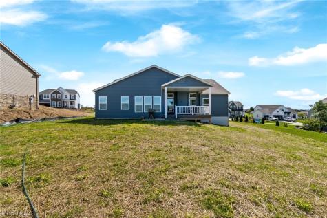 2487 Ledgestone Drive NW Uniontown OH 44685