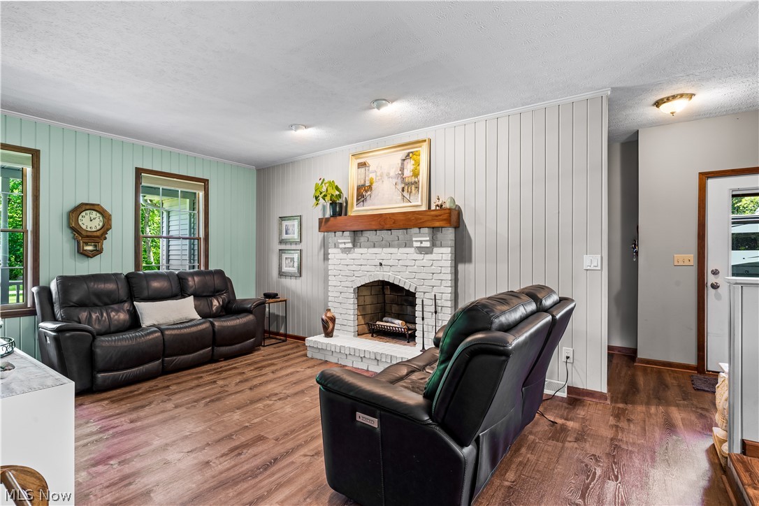 7694 Hartman Road Wadsworth OH 44281