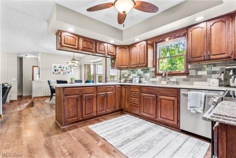 7694 Hartman Road Wadsworth OH 44281