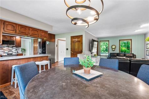 7694 Hartman Road Wadsworth OH 44281