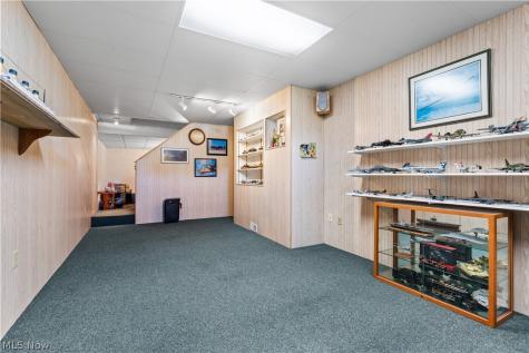 7694 Hartman Road Wadsworth OH 44281