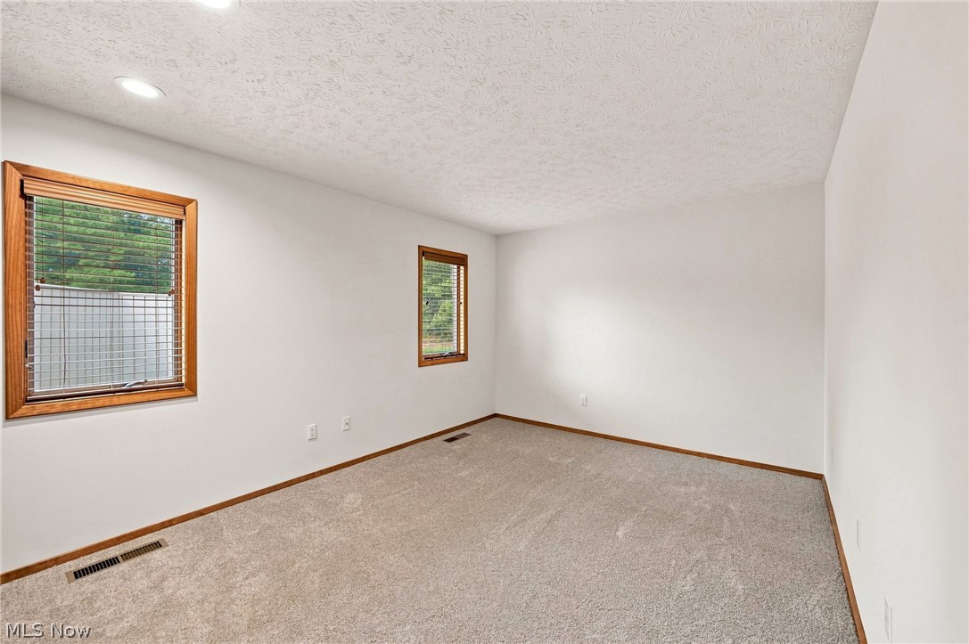 33133 Sandpiper Court North Ridgeville OH 44039