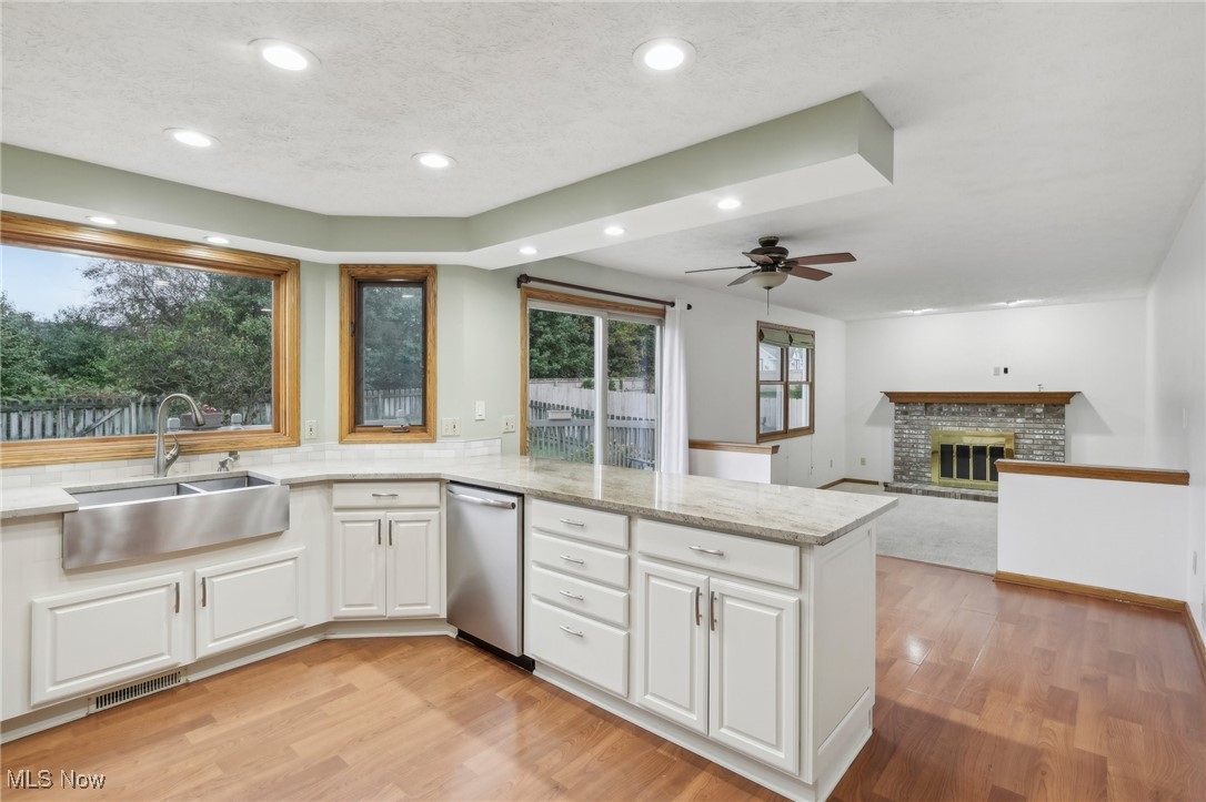 547 Picadilly Circle Akron OH 44319