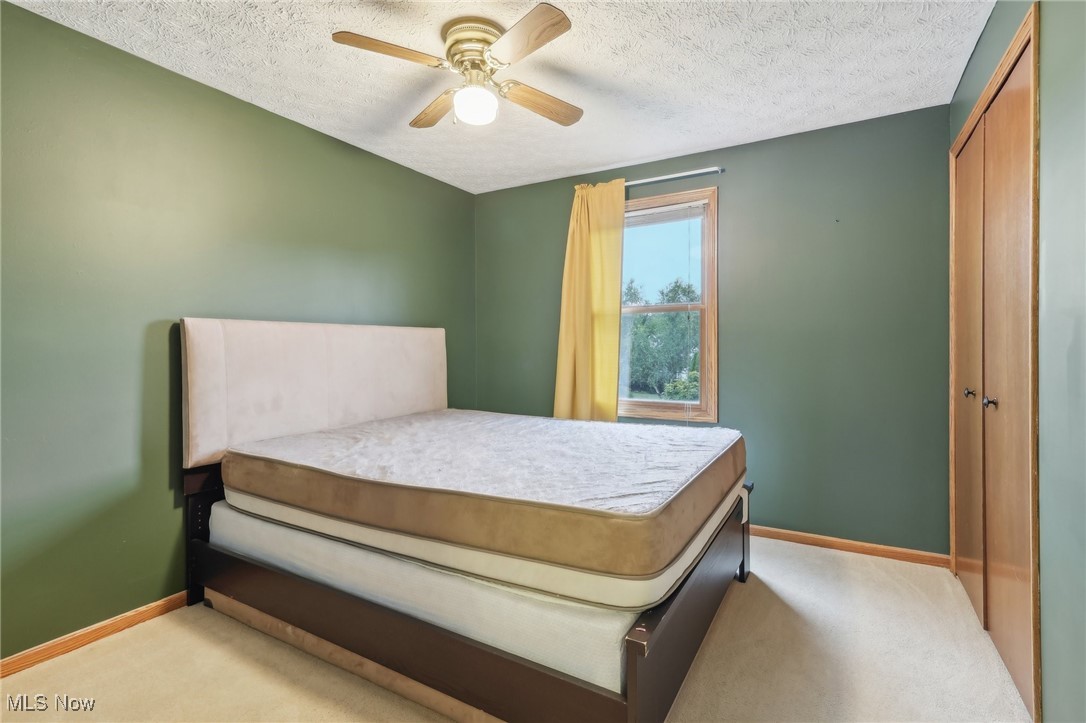 547 Picadilly Circle Akron OH 44319