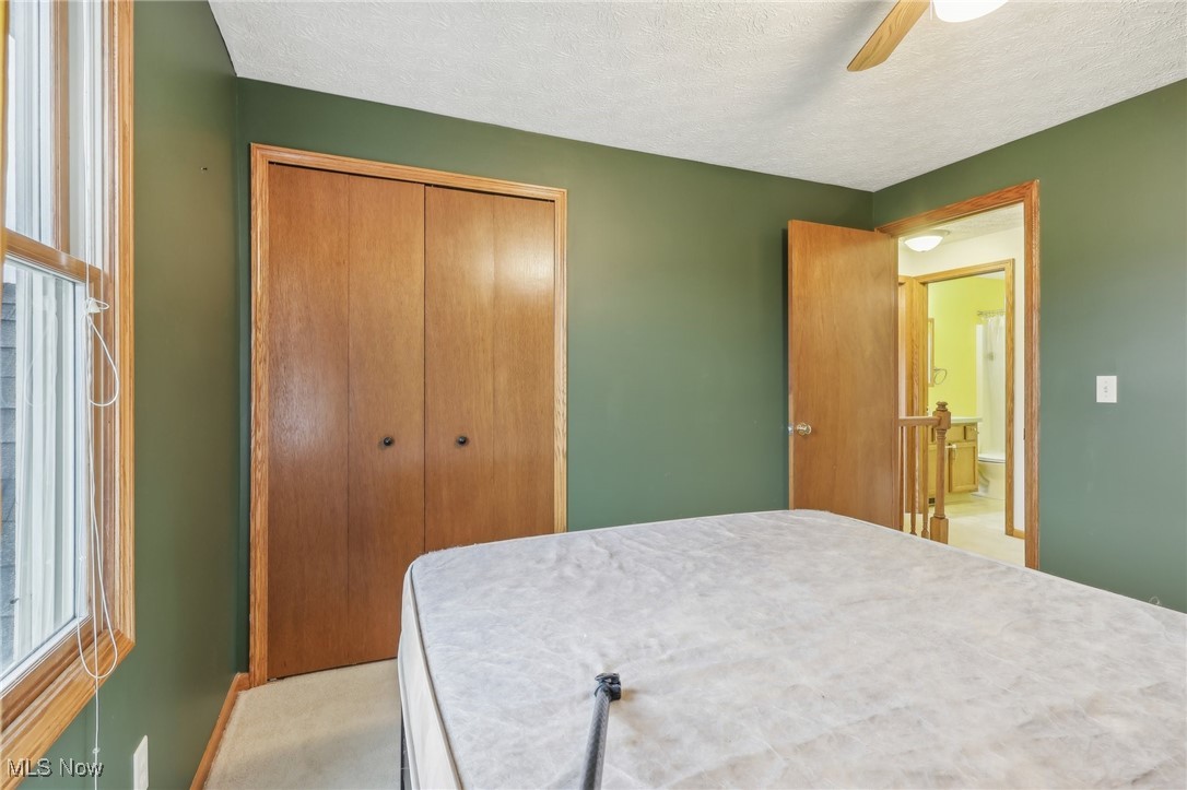 547 Picadilly Circle Akron OH 44319