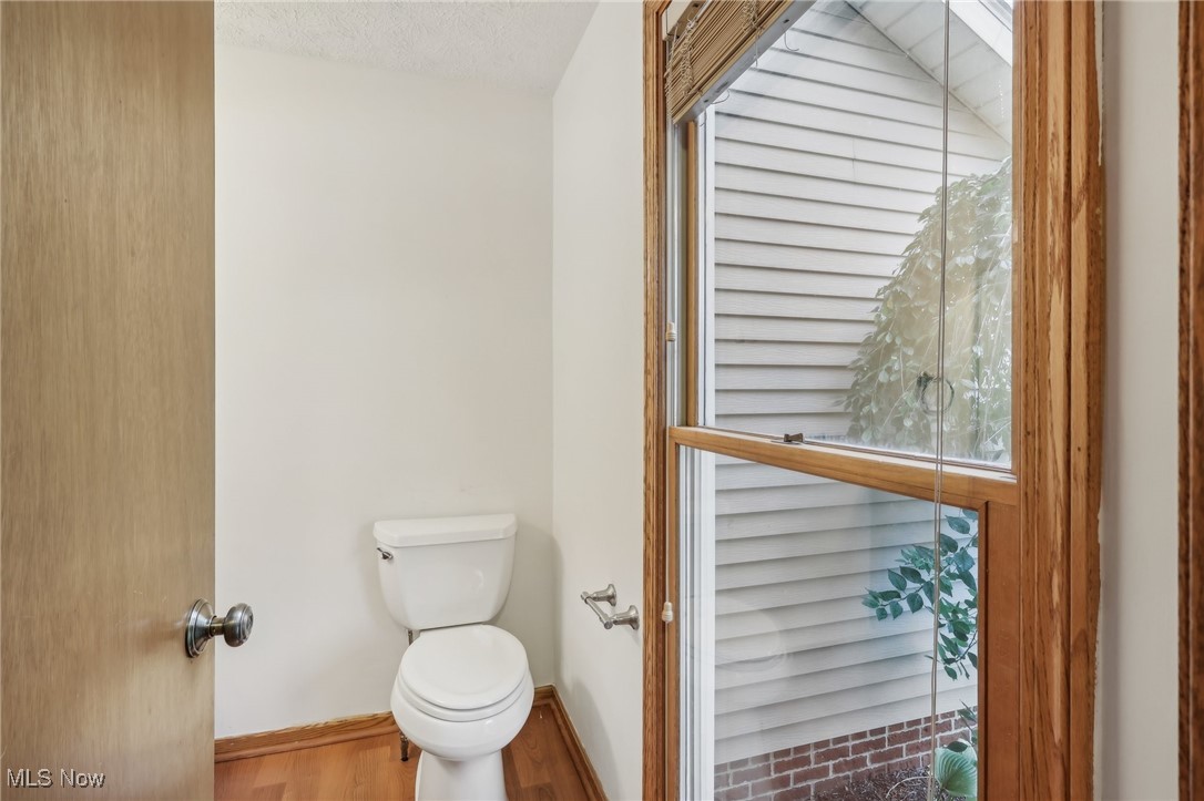 547 Picadilly Circle Akron OH 44319