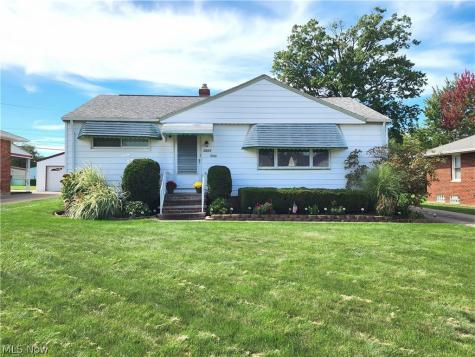 1834 Rush Road Wickliffe OH 44092