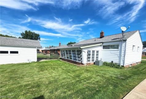1834 Rush Road Wickliffe OH 44092