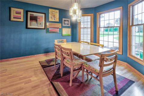 4456 Maplegrove Avenue Louisville OH 44641