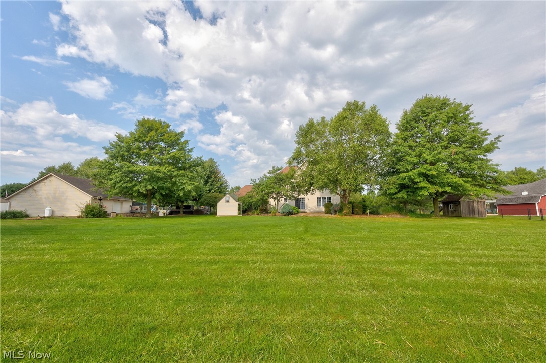4456 Maplegrove Avenue Louisville OH 44641
