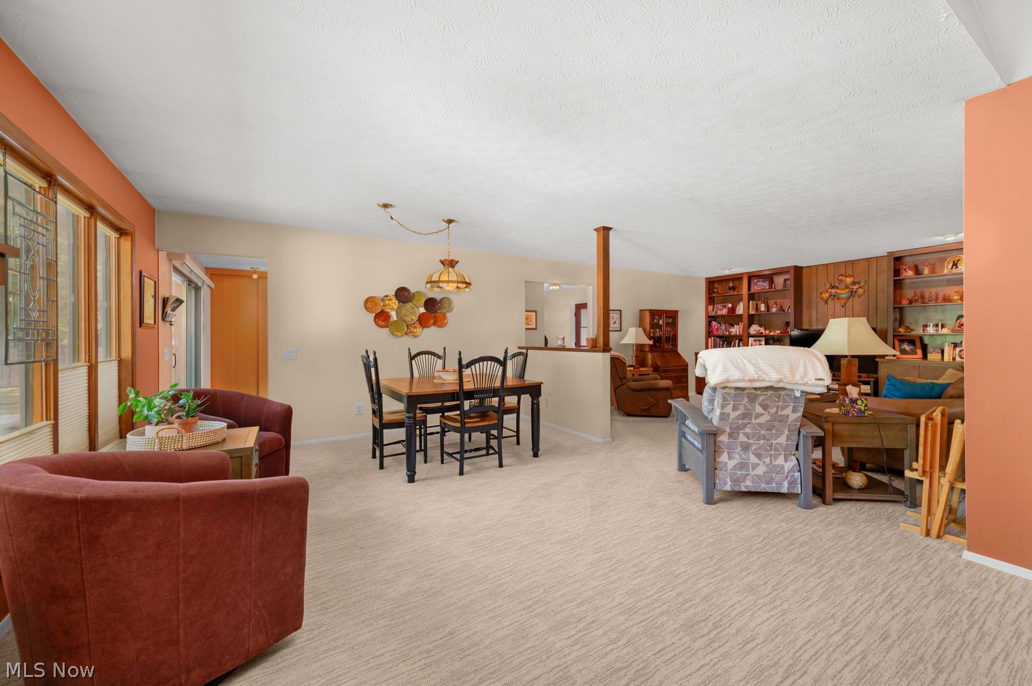 5064 N Barton Road North Ridgeville OH 44039