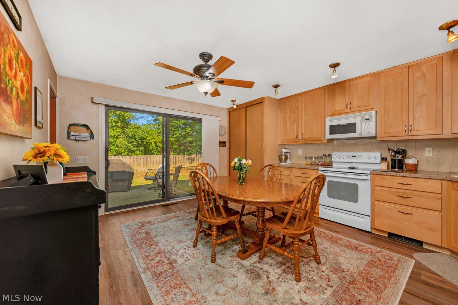 5064 N Barton Road North Ridgeville OH 44039