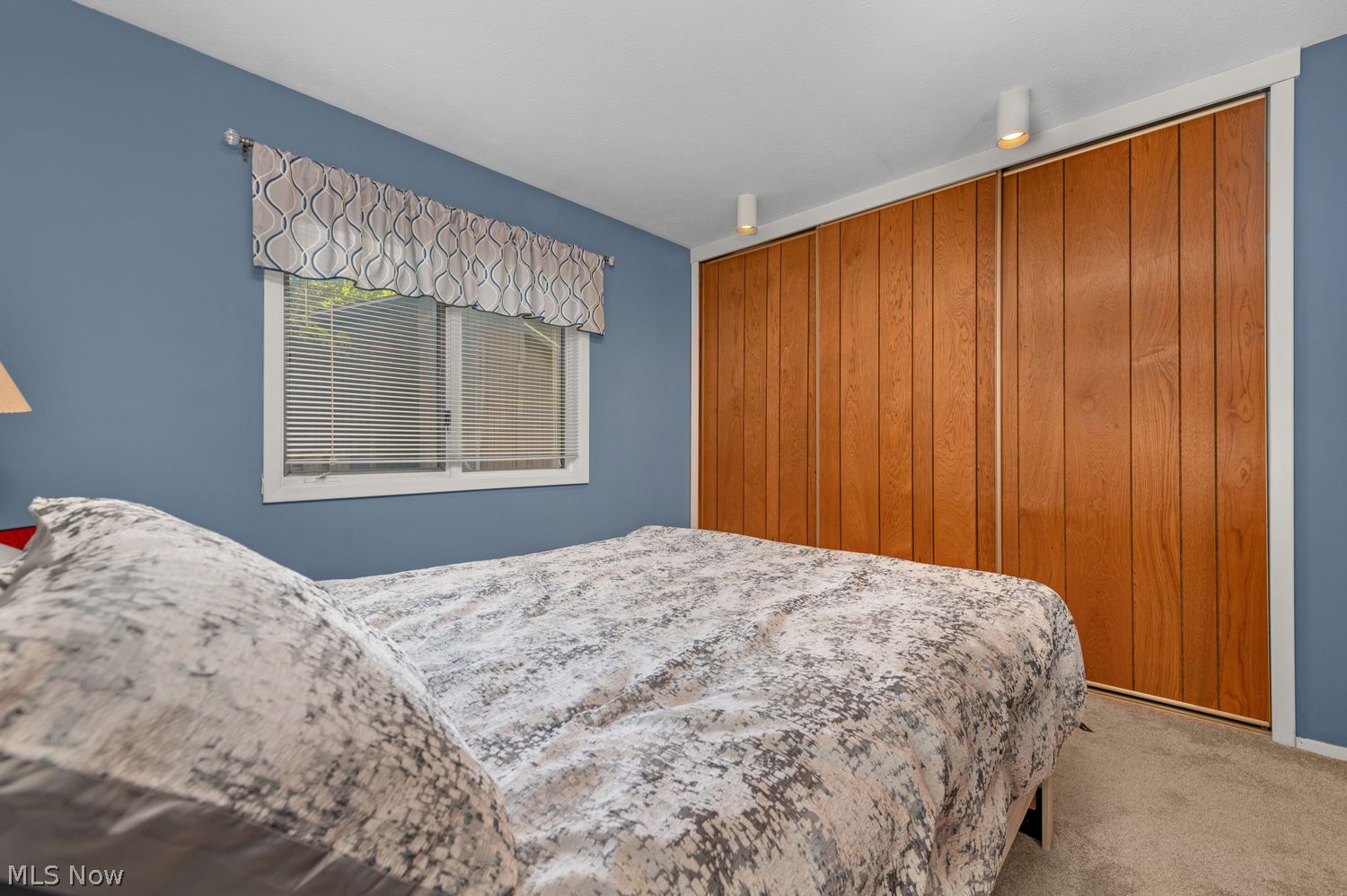 5064 N Barton Road North Ridgeville OH 44039