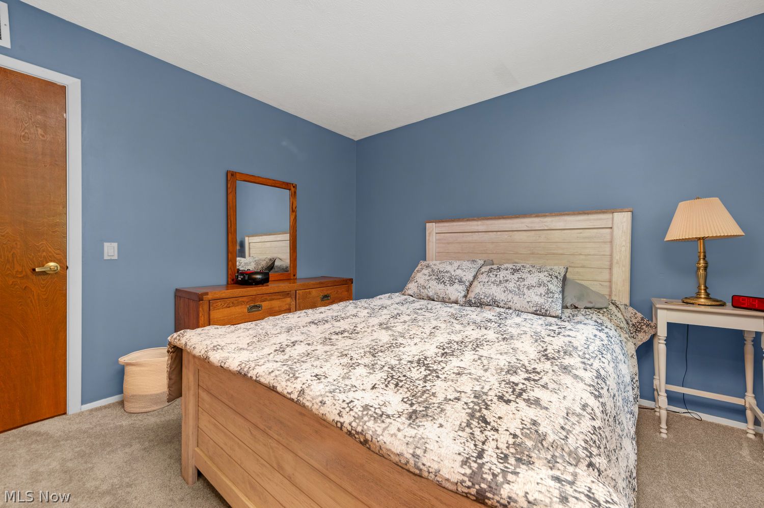 5064 N Barton Road North Ridgeville OH 44039