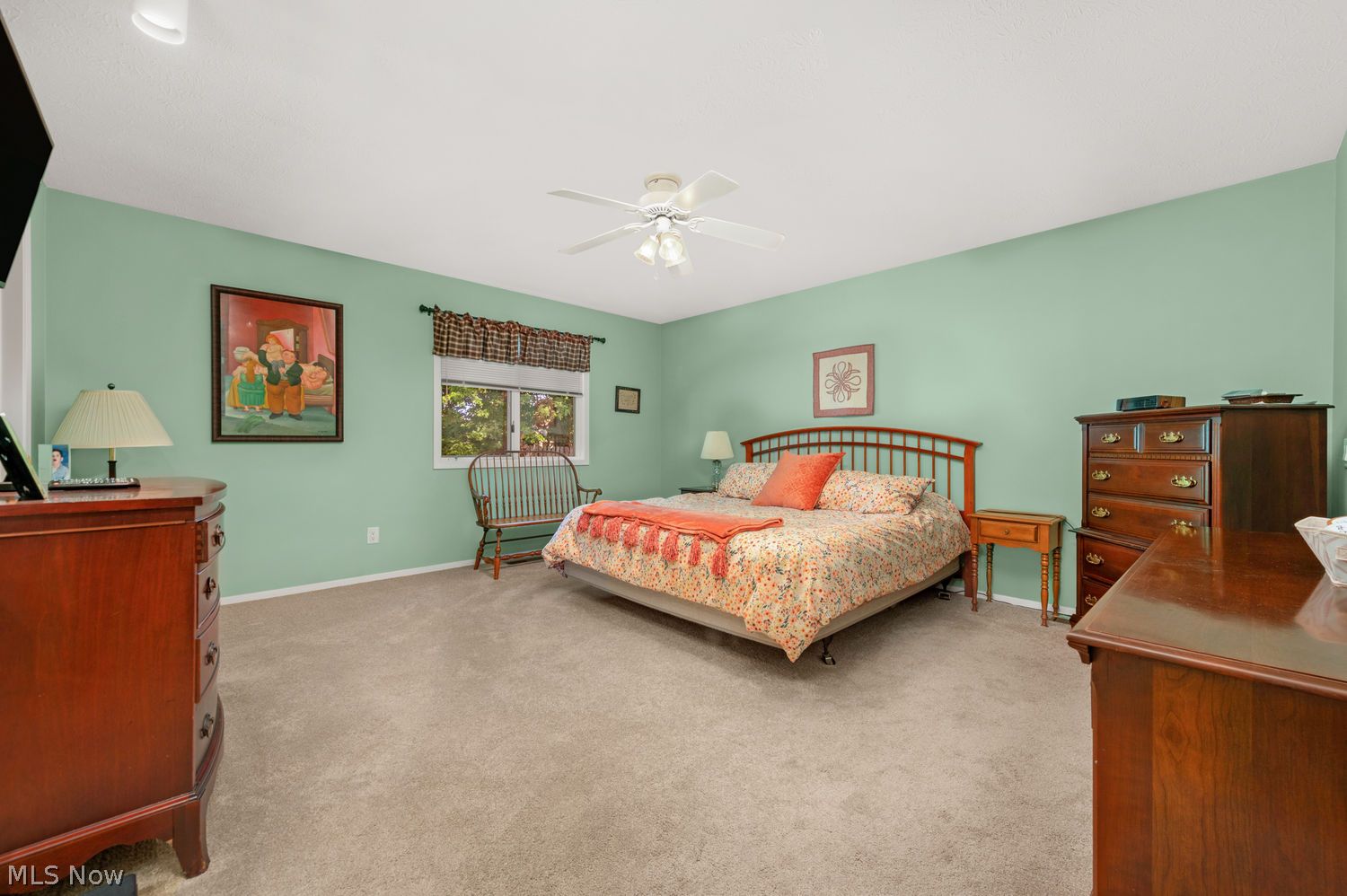 5064 N Barton Road North Ridgeville OH 44039