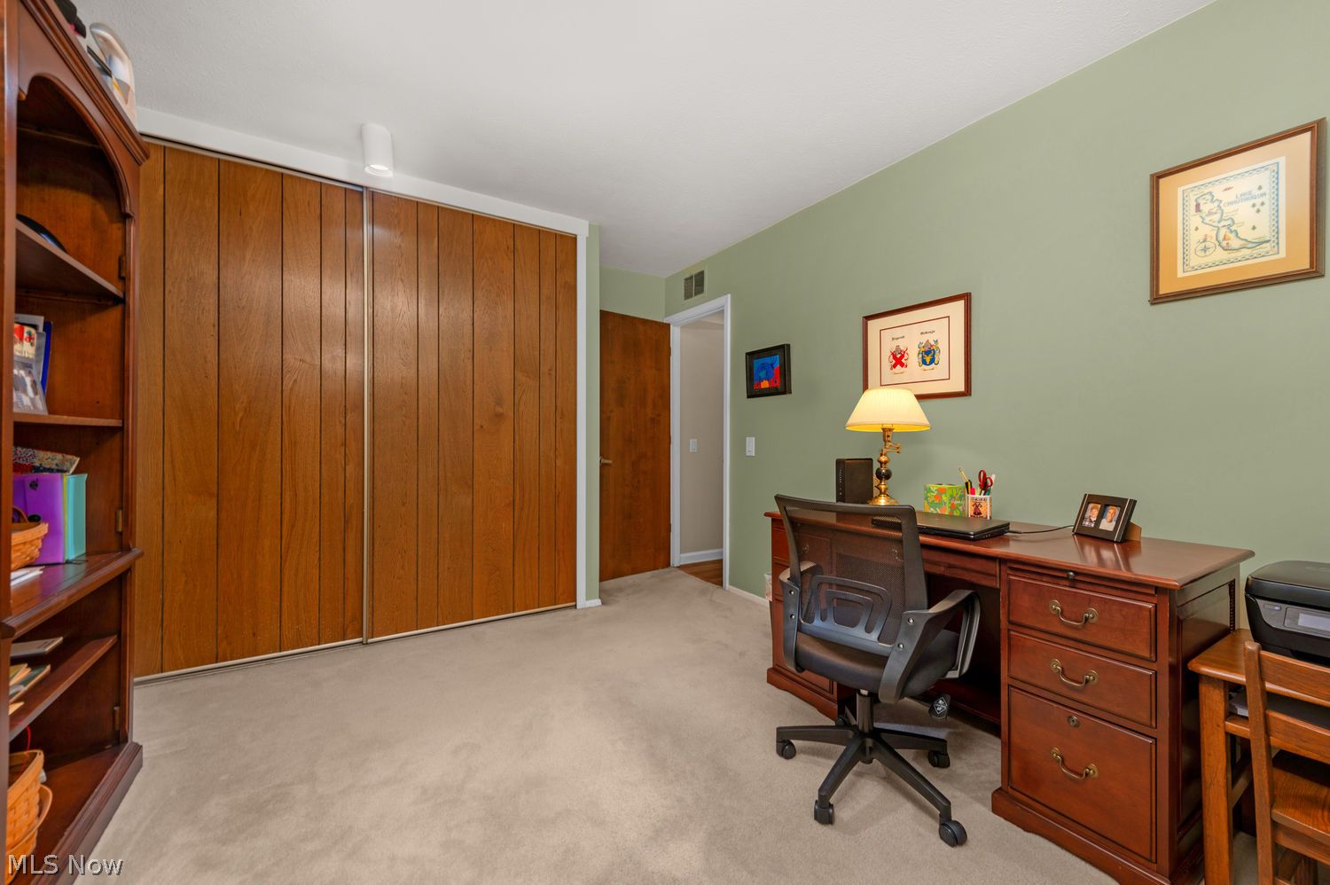 5064 N Barton Road North Ridgeville OH 44039