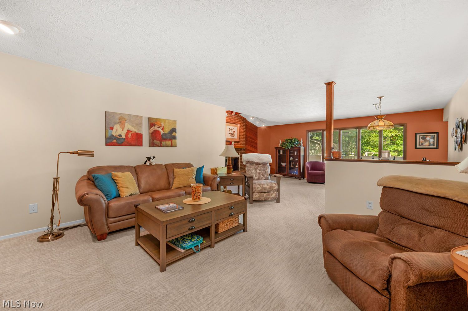 5064 N Barton Road North Ridgeville OH 44039