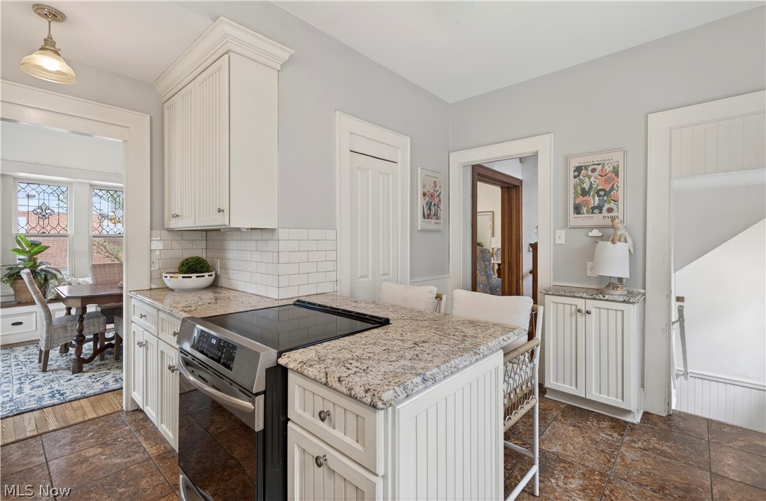 1490 Mars Avenue Lakewood OH 44107