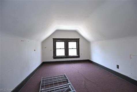 1375 Hart Street Akron OH 44306