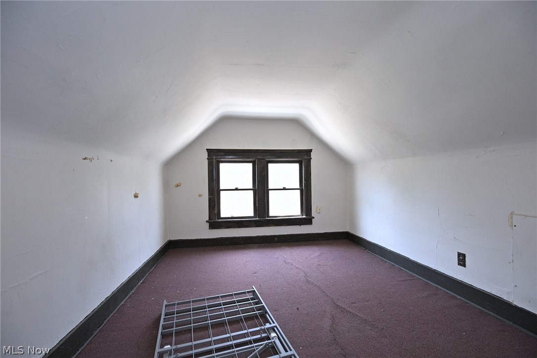1375 Hart Street Akron OH 44306