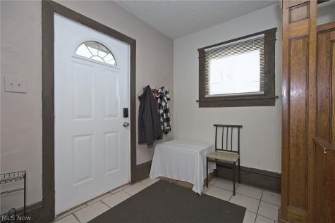 1375 Hart Street Akron OH 44306