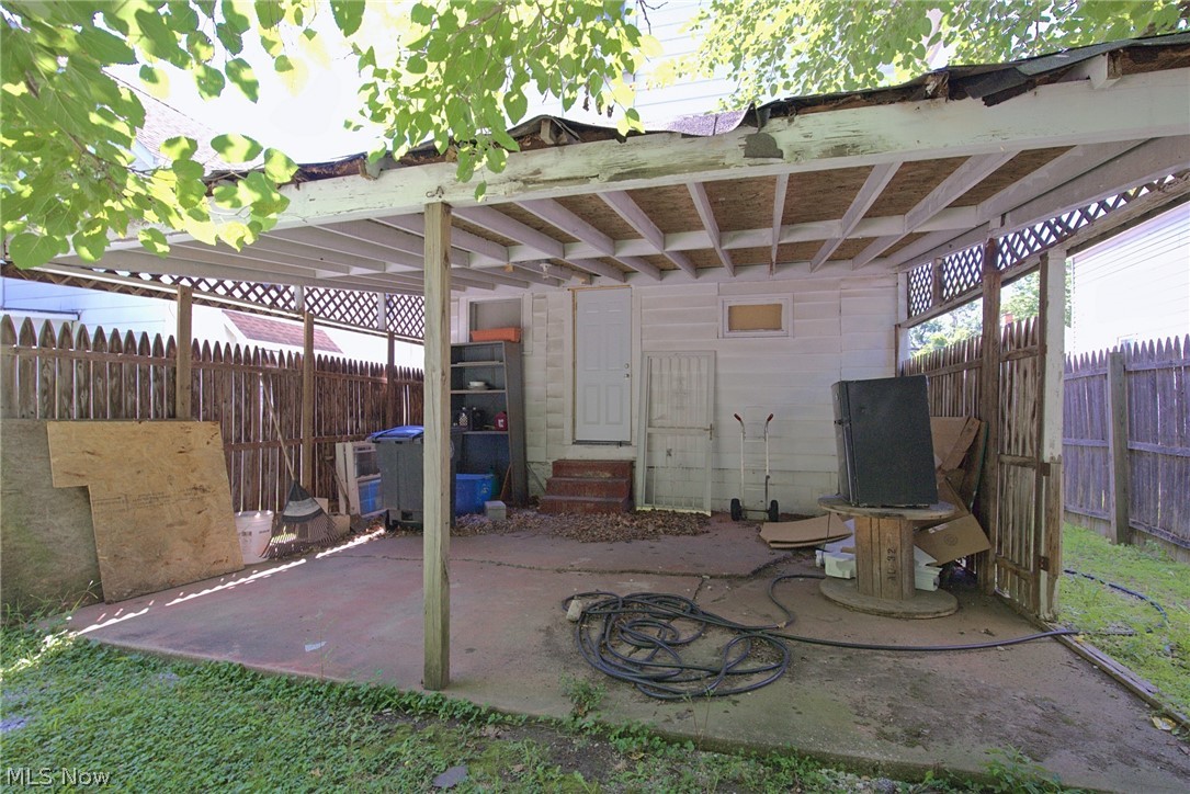 1375 Hart Street Akron OH 44306