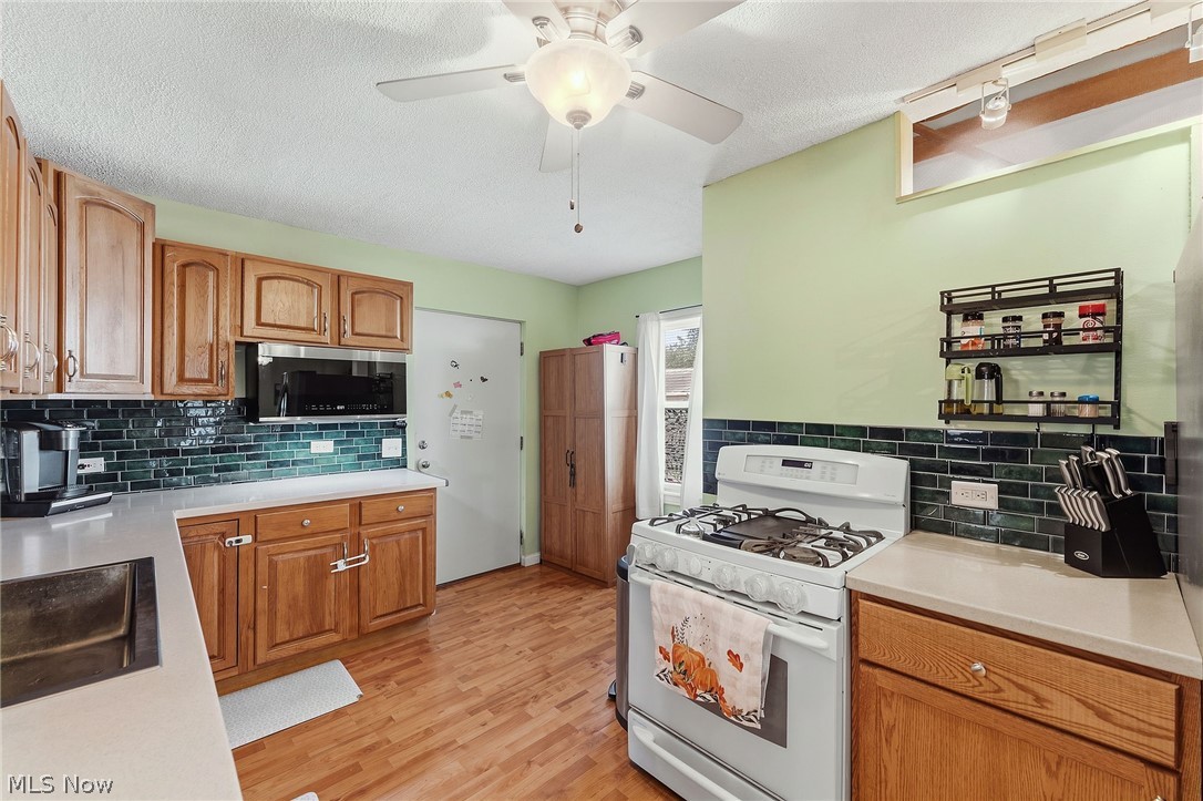 3813 Buechner Avenue Cleveland OH 44109