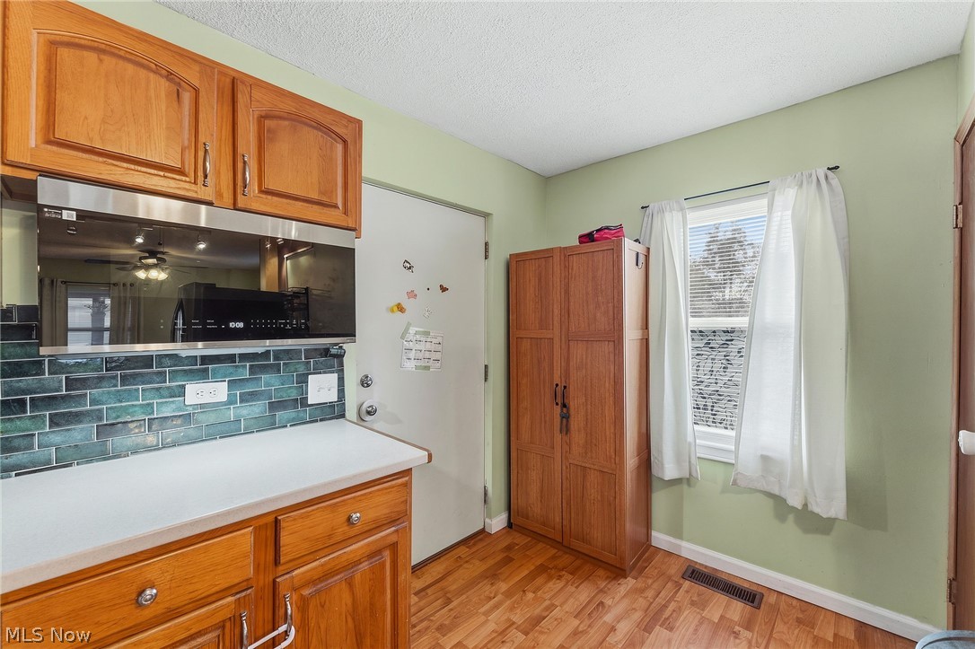 3813 Buechner Avenue Cleveland OH 44109