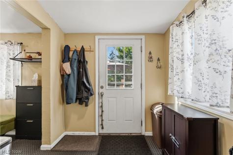 3813 Buechner Avenue Cleveland OH 44109