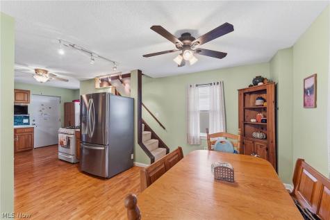 3813 Buechner Avenue Cleveland OH 44109