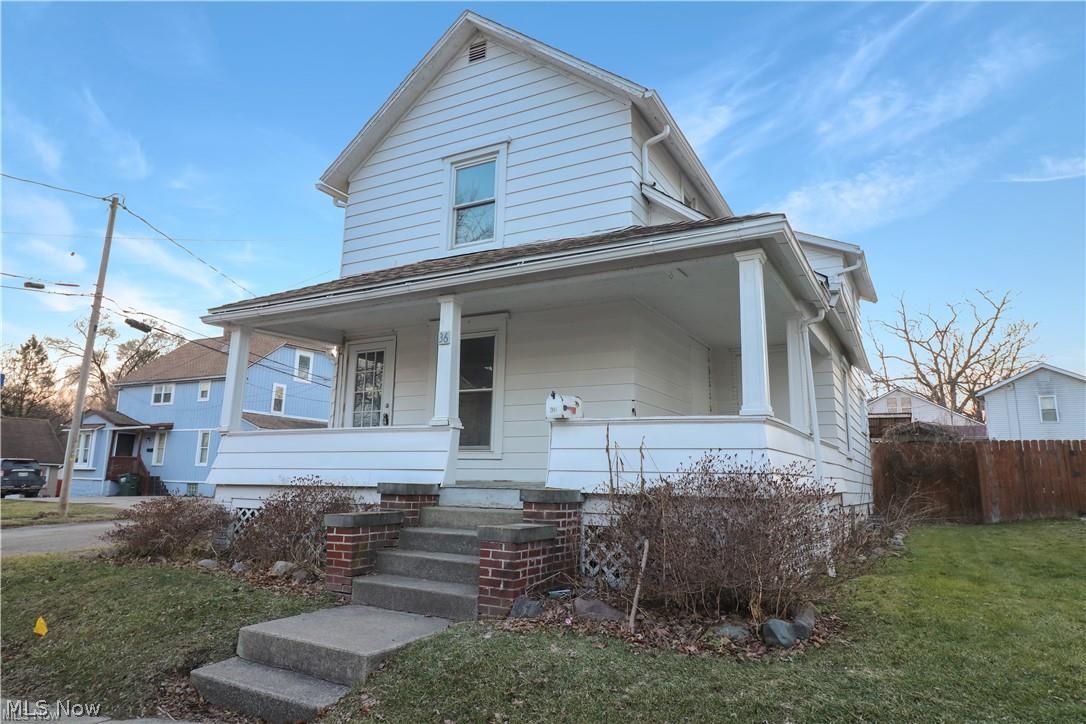 36 23rd Street SW Barberton OH 44203
