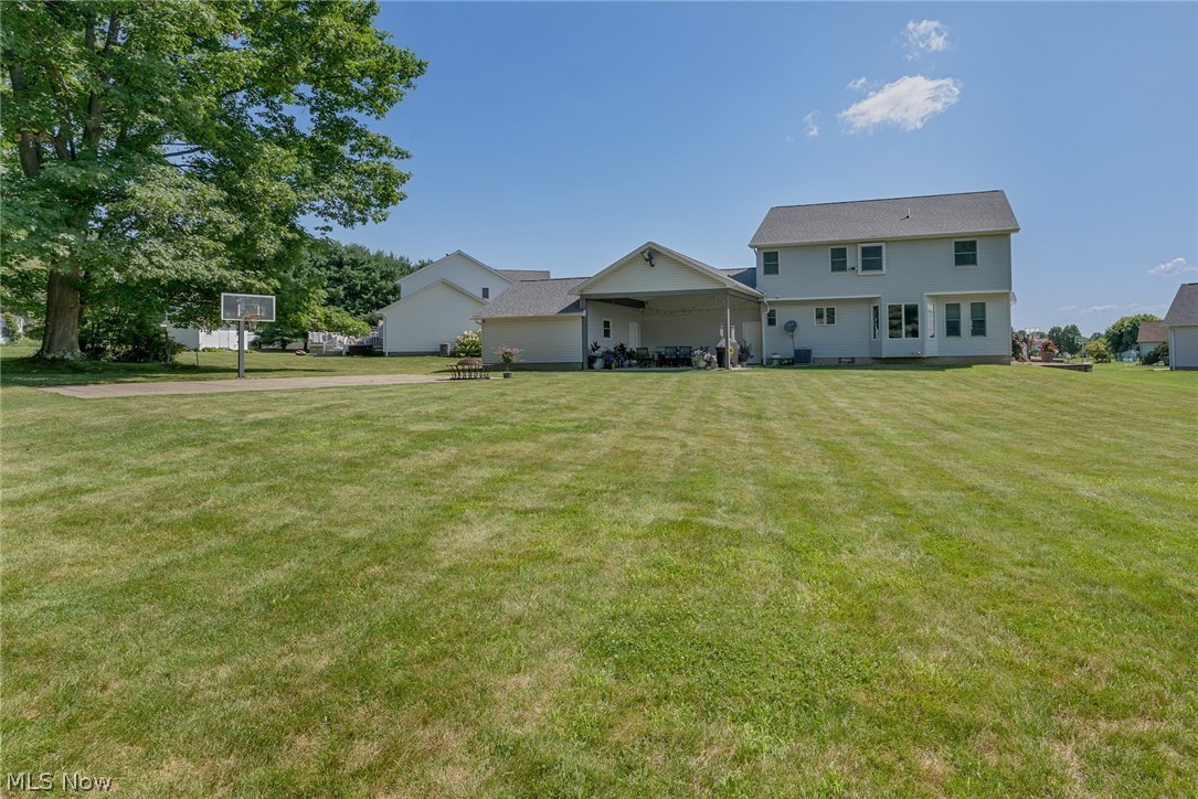 4200 W Candy Apple Court New Middletown OH 44442