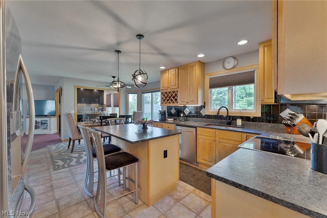 4200 W Candy Apple Court New Middletown OH 44442