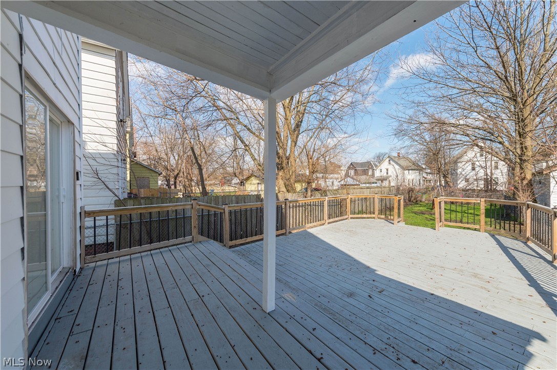828 W 11th Street Lorain OH 44052
