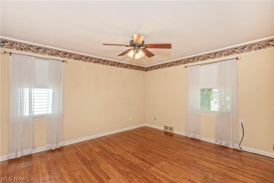 4810 Westbourne Road Lyndhurst OH 44124