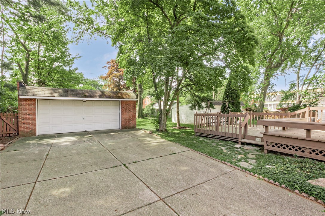 4810 Westbourne Road Lyndhurst OH 44124