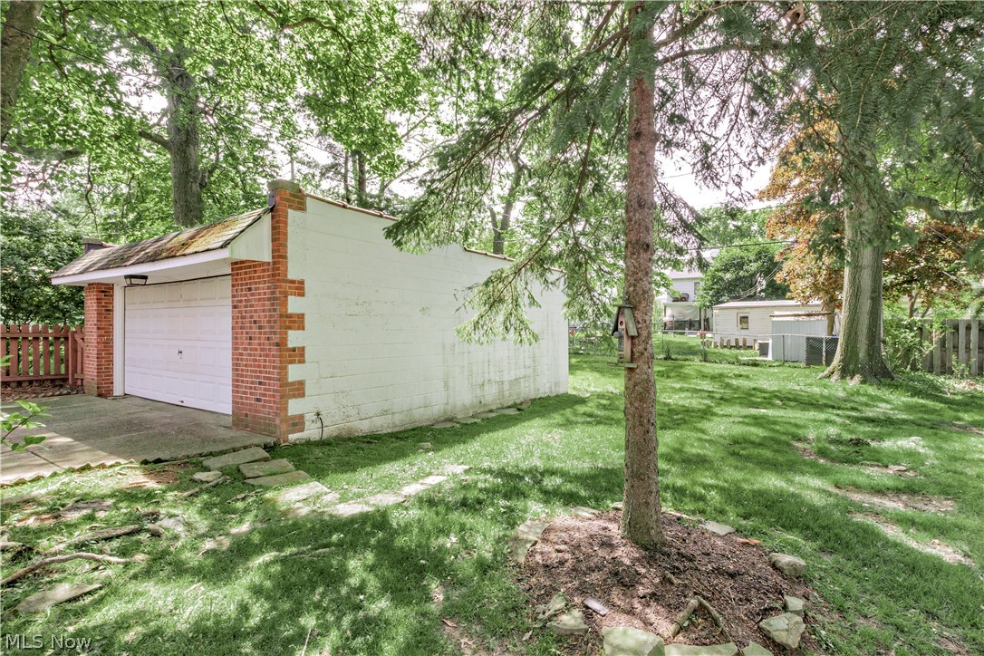 4810 Westbourne Road Lyndhurst OH 44124