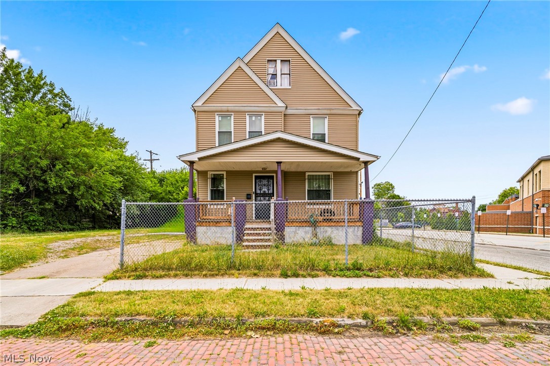 1532 E 78th Street Cleveland OH 44103